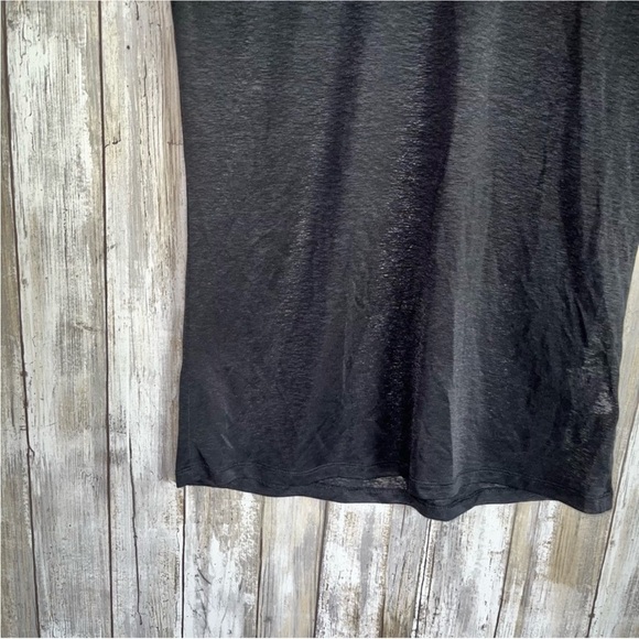 Nike Sheer Black Tee - Picture 3 of 6